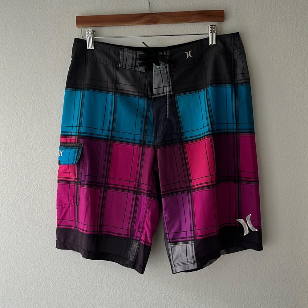 Hurley board shorts